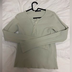 Brandy Melville Sage Green Ribbed Henley Long Sleeve Top